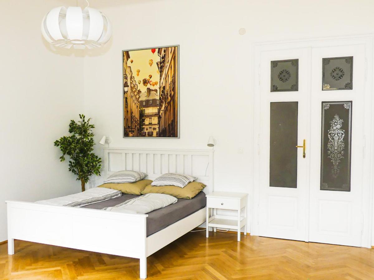 Vienna Hotspot Appartement Buitenkant foto