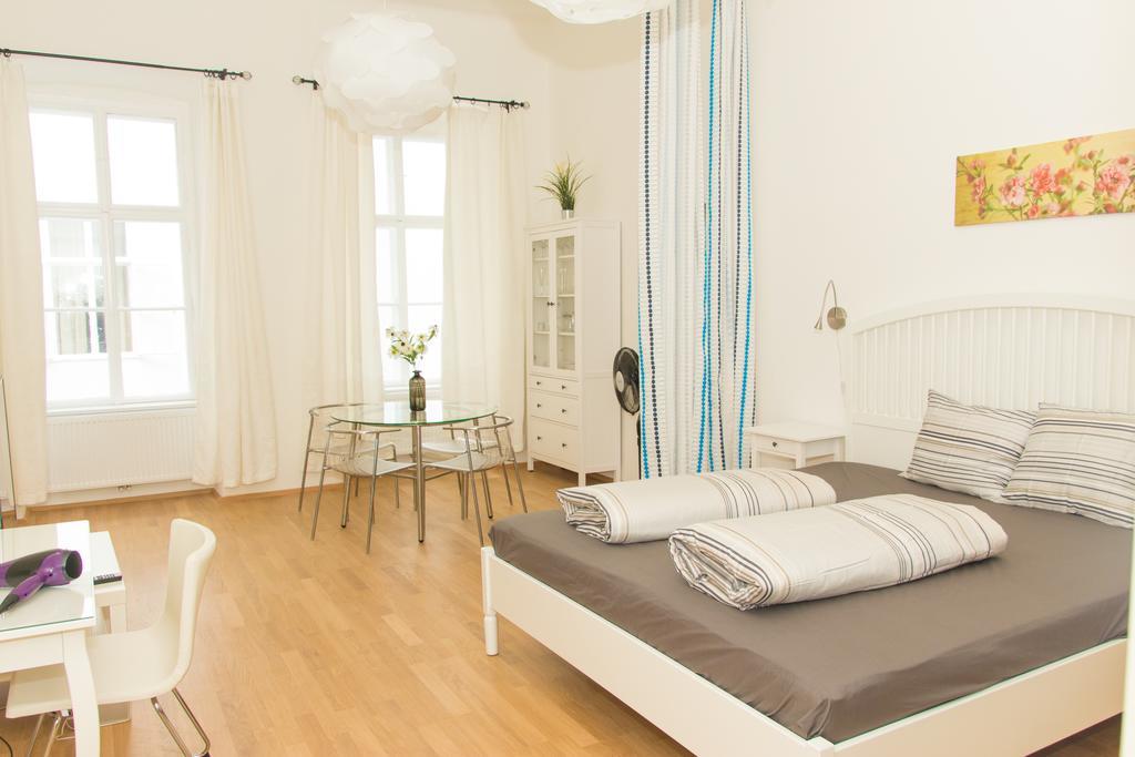 Vienna Hotspot Appartement Buitenkant foto