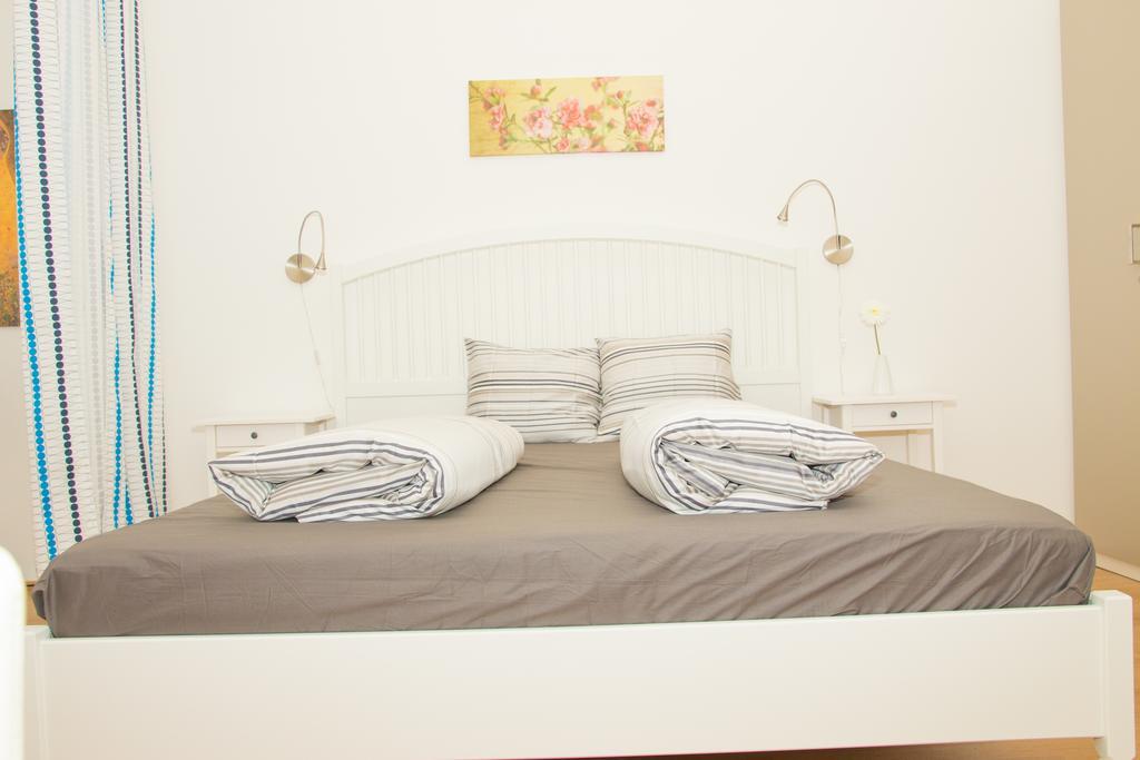 Vienna Hotspot Appartement Buitenkant foto