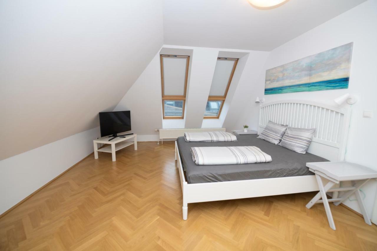 Vienna Hotspot Appartement Buitenkant foto