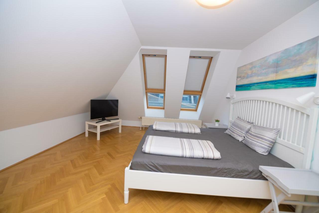 Vienna Hotspot Appartement Buitenkant foto